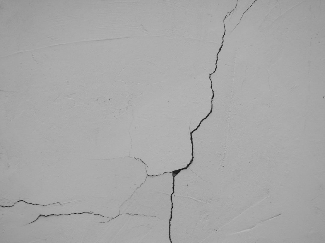 Exterior wall cracking and condition detail